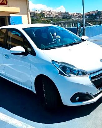 Peugeot 208 ALLURE Diesel unico proprietario 2018