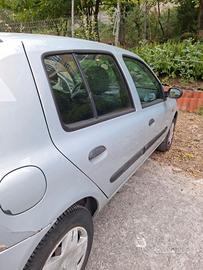 Clio 1.2 5 porte buono stato