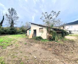 Locale deposito a Forino