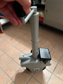 Ruotino elettrico 12V per Roulotte Rimorchio Barca