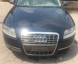 Ricambi Audi A6  3000 v6 nera