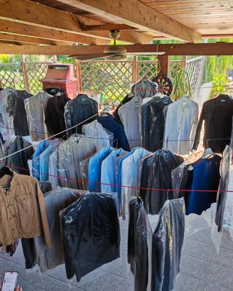 Stock Camicie, Giacche, Completi, Pantaloni, Abiti