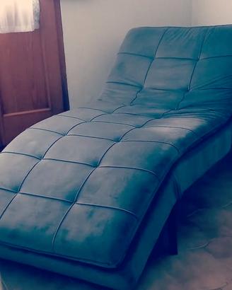 chaise longue
