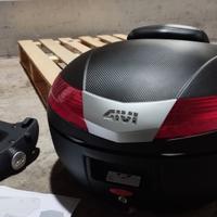 Bauletto Givi V40 + Piastra MONOKEY®
