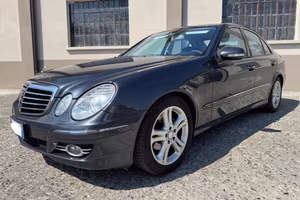 MERCEDES-BENZ E 300 Bluetec cat Elegance AUTOMAT