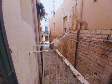 3 LOCALI A BARLETTA