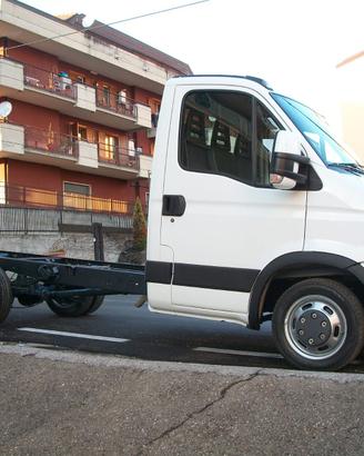 DAILY 35 C11 a TELAIO Passo 3450 *SOLI 116.700 Km