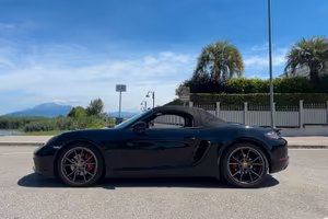 PORSCHE 718 Spyder S 349 cv nera