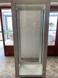 Vetrina in alluminio