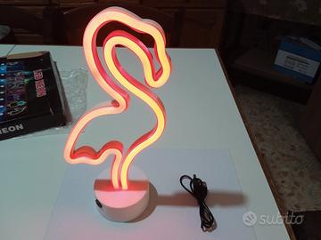 Lampada a led con fenicottero 