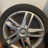 CERCHI IN LEGA ORIGINALI RENAULT da 17 pollici