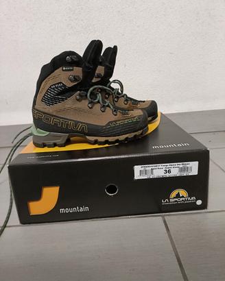 Scarponi La Sportiva Trango Alpine GTX W