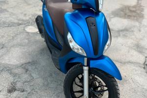 Piaggio Medley 125