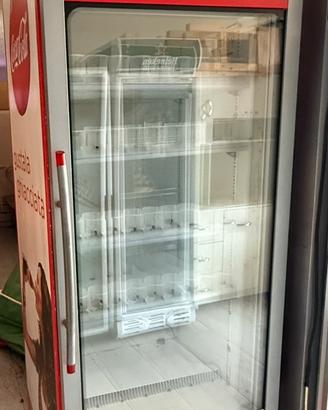Vetrina frigo per bibite