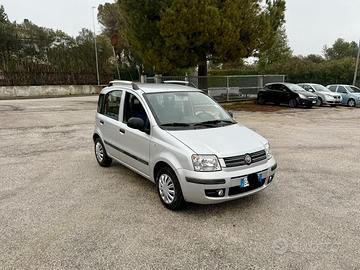 Fiat Panda 1.2 benzina UNIPROPRIETÀ NEOPATENTATI