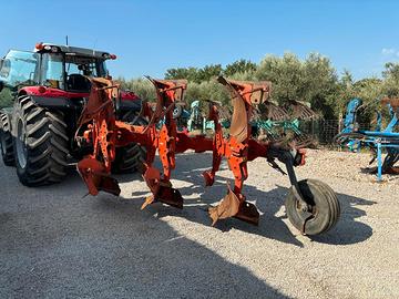 Aratro reversibile usato KUHN VARI LEGEND 180 OL 3