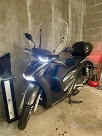 Honda SH 125 – Pari al nuovo – Solo 2500 km