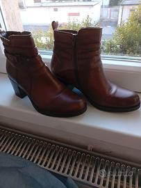 Stivaletti donna marroni