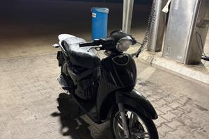Scarabeo 50
