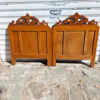 Testata letto di mt. 2.1 in legno da ritirare