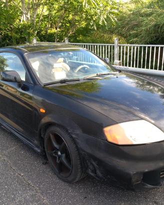 Auto Hyundai coupé 105kw fx 2.0