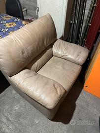 Poltrona e divano in Pelle Poltrone Sofa