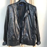 Giacca impermeabile Fred Perry nera in nylon