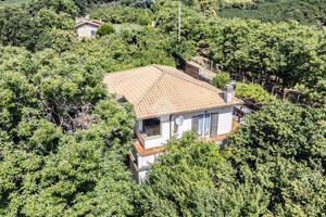 CASA INDIPENDENTE A CAPRAROLA