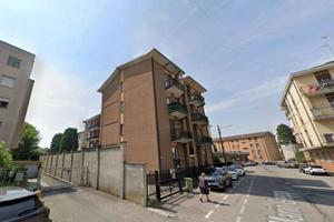 Box / Garage di 12 m² a Abbiategrasso