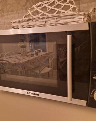 forno a microonde grill Severin