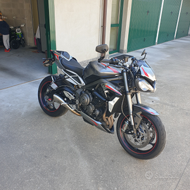 Triumph street triple 765 rs