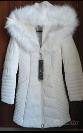 Guess piumino lungo con cappuccio Oxana XS