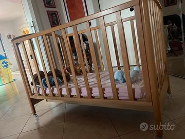 Lettino bambino con cassetto vestiti sotto