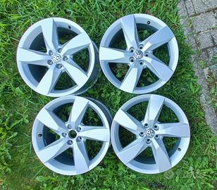 Cerchi 17 Volkswagen is 6.5 Jx 17H2 ET39 CMB