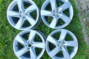 Cerchi 17 Volkswagen is 6.5 Jx 17H2 ET39 CMB