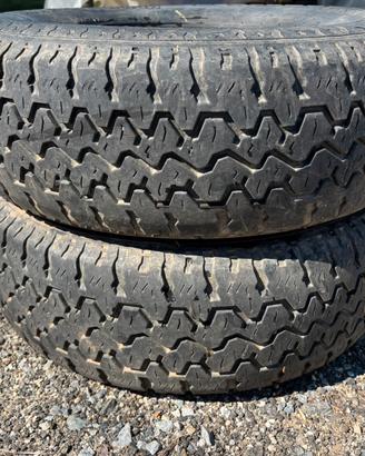 Gomme Riken 235/75 R 15