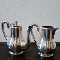 Caffettiera e lattiera, placcate argento, Broggi