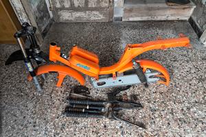 piaggio bravo moped ricambi telaio forcella