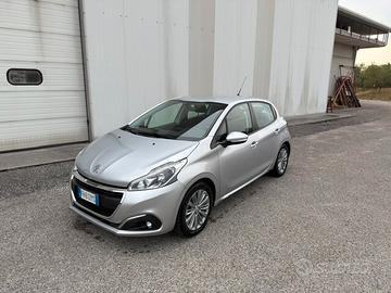 Peugeot 208 PureTech 82 5 porte Active