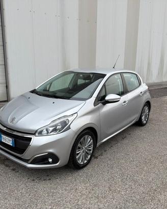Peugeot 208 PureTech 82 5 porte Active