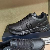 tennis Tacchini total black 42