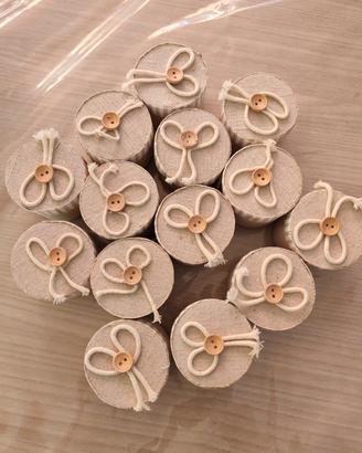 14 scatolette x confetti ricoperte lino beige con 