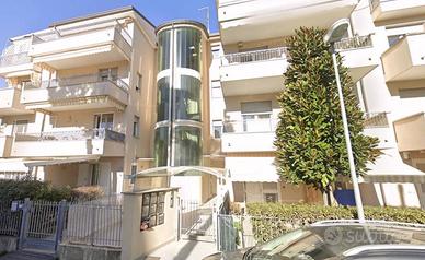 Immobile in asta di 91 m² con 2 locali a Riccione