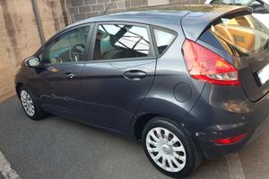 Ford Fiesta benz./gpl