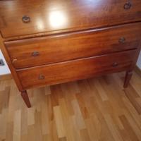 settimino a tre cassettoni 