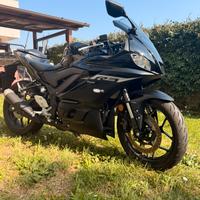 Yamaha r3 2024 2500km