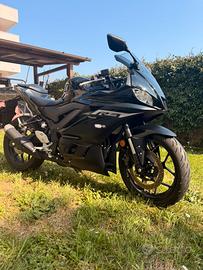 Yamaha r3 2024 2500km
