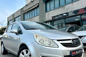 Opel Corsa 1.2 5P COSMO