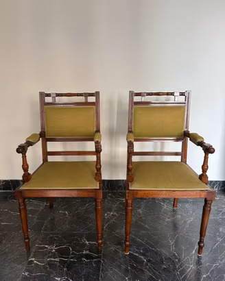 2 Poltrone da studio in legno e tessuto fine 800