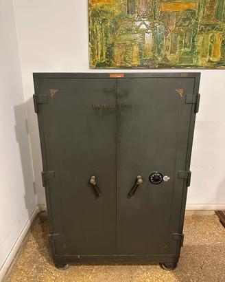 Vintage Cassaforte - The Mosler Safe, Fireproff